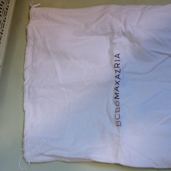 Women's BCBG Max Azria white  12 × 16 dust bag - Picture 2 of 6